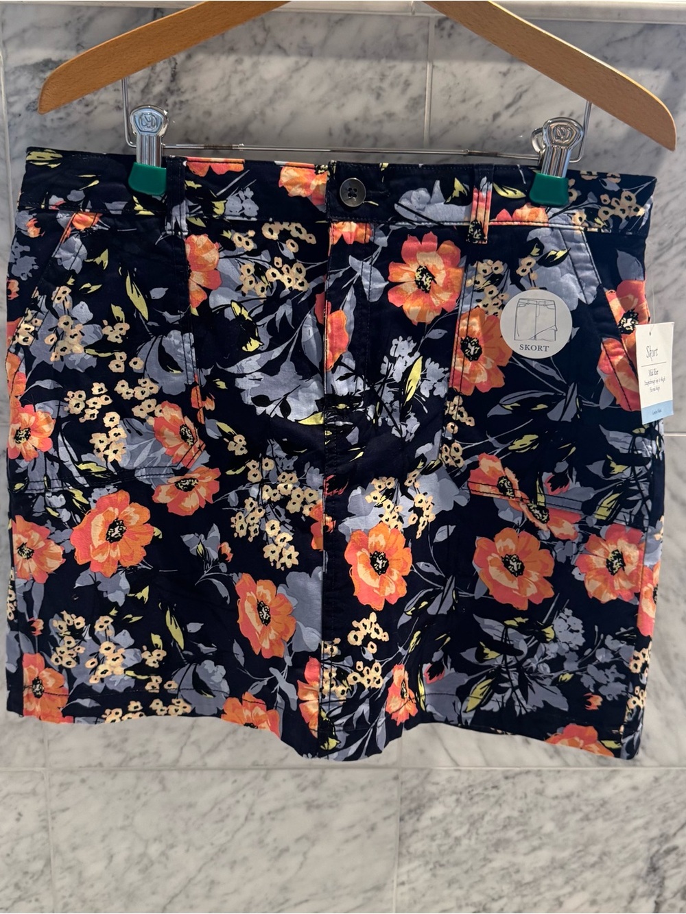 NWT Croft & Barrow Navy Skort with Orange Flowers, 12P